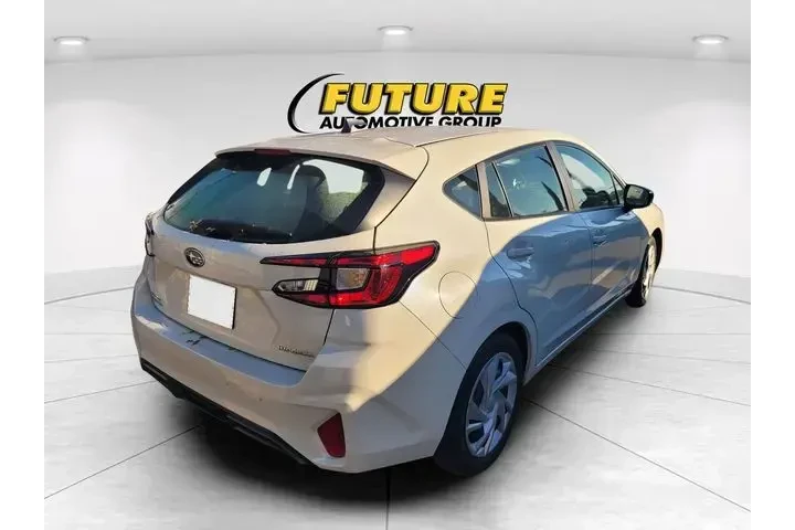 $19888 : Subaru Impreza 2024 AWD Base image 2