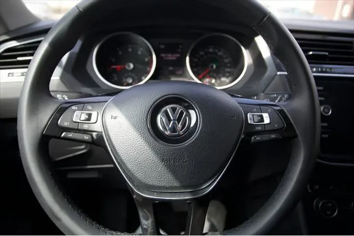 $14995 : Volkswagen Tiguan 2020 AWD S image 5