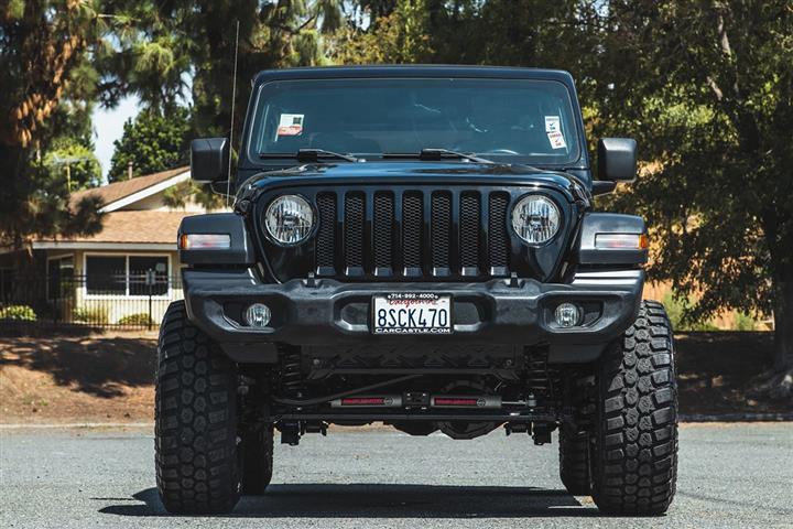 2020 Wrangler Sport S image 8