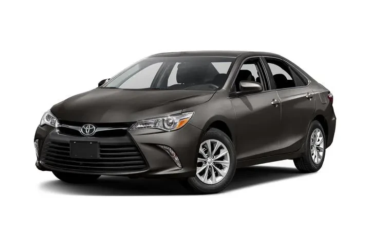 $12794 : Toyota Camry 2016 XLE 4dr Se image 1