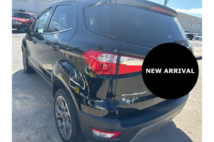 $17391 : Ford EcoSport 2021 Titanium image 4