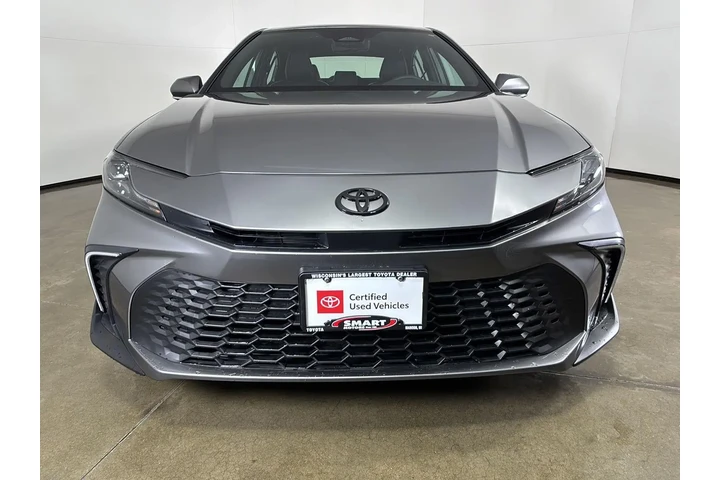 $32989 : Gold Certified 2026 Camry SE image 5