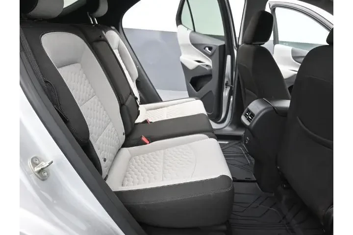 $16895 : Chevrolet Equinox 2020 LS 4d image 2