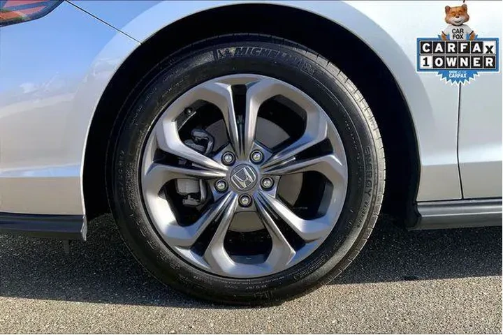 $25985 : Honda Accord 2024 EX 4dr Sed image 9