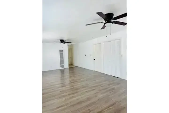$3300 : APARTAMENTO BONITO EN L.A. image 3