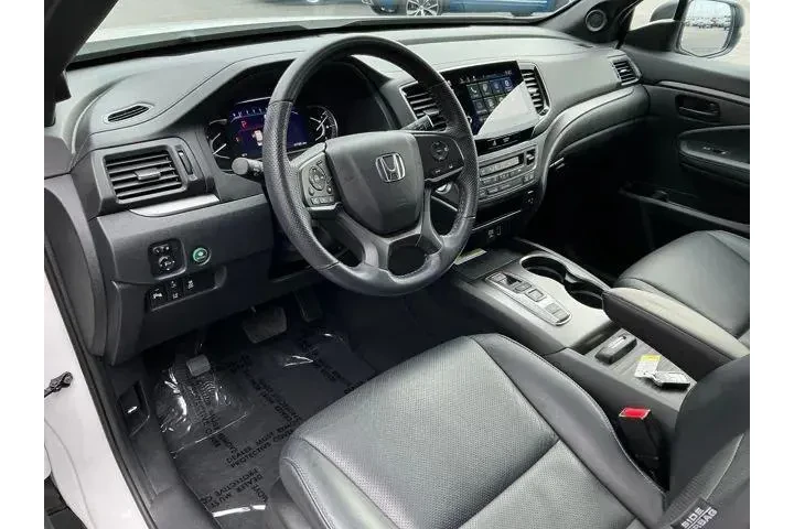 $33341 : Honda Passport 2023 AWD EX-L image 4