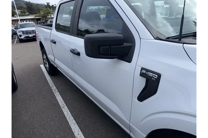 $30900 : Ford F-150 2022 4x2 XL 4dr S image 5