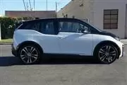 $18990 : 2019 BMW I32019 BMW I3 thumbnail