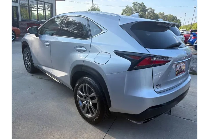 $14950 : 2015 NX 200t F SPORT image 7