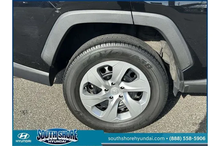 $26341 : Toyota RAV4 2022 AWD LE 4dr image 9