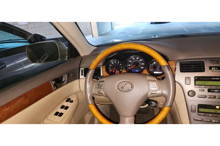 $1650 : VENDO LEXUS ES330 image 6