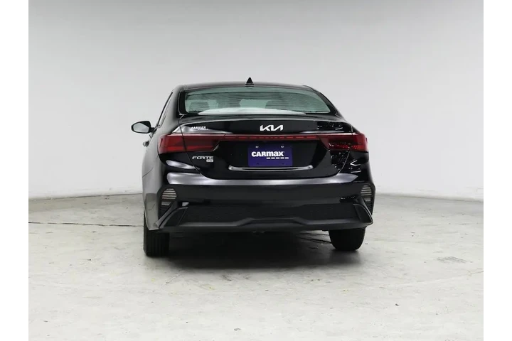 $17998 : Kia Forte 2023 LX 4dr Sedan image 6