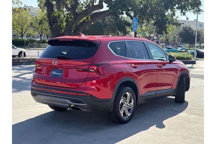 $24550 : Hyundai SANTA FE 2023 SE 4dr image 4