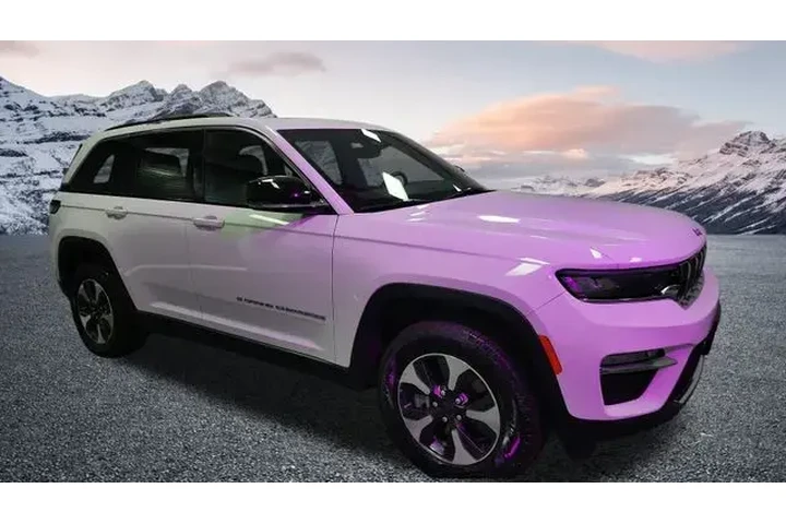 $28488 : Jeep Grand Cherokee 2024 4x4 image 1