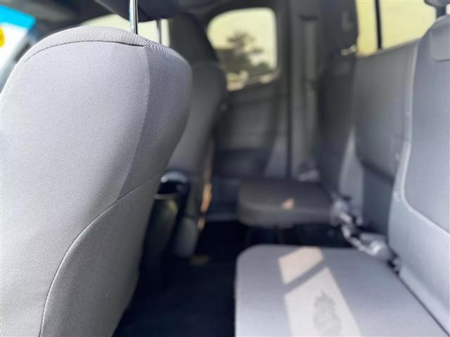 $15900 : 2013 TOYOTA TACOMA ACCESS CAB image 1