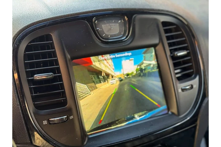 $15990 : 2019 CHRYSLER 300 image 1