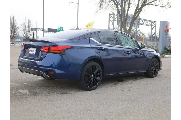 $20777 : Nissan Altima 2022 AWD 2.5 S image 10