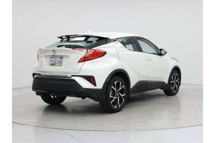 $21998 : Toyota C-HR 2018 XLE 4dr Cro image 8
