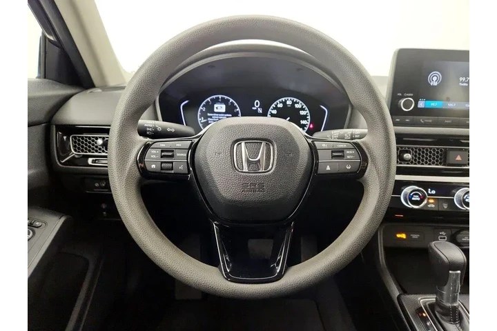 $24998 : Honda Civic 2024 LX 4dr Hatc image 10