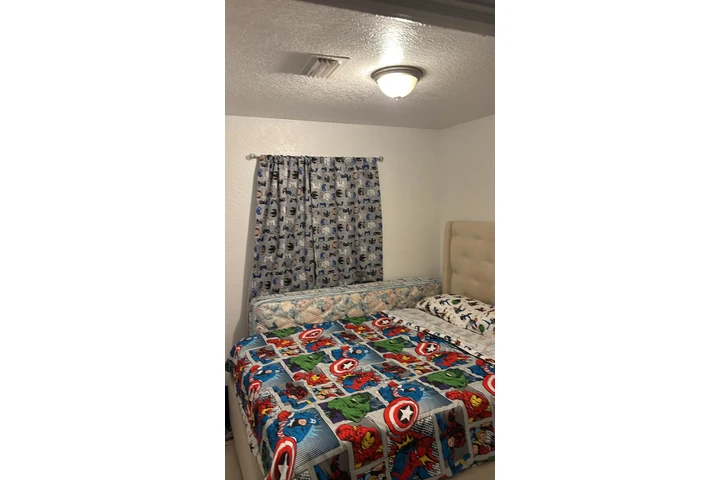 $1650 : Casa en renta image 2