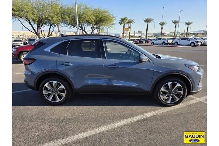 $29900 : Ford Escape Hybrid 2024 AWD image 10