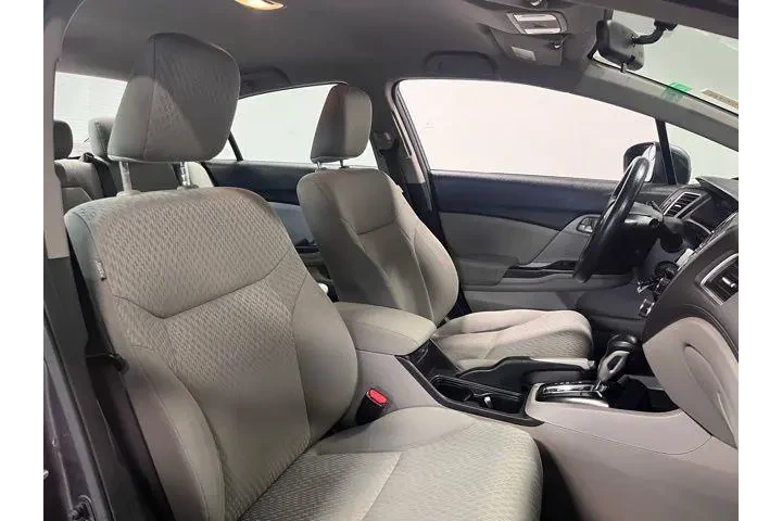 $10617 : Honda Civic 2015 LX 4dr Seda image 10