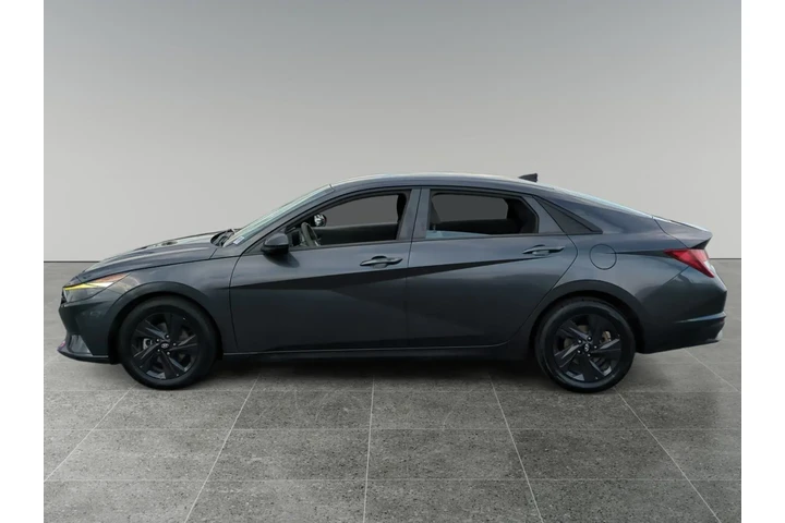 Hyundai ELANTRA 2021 image 2