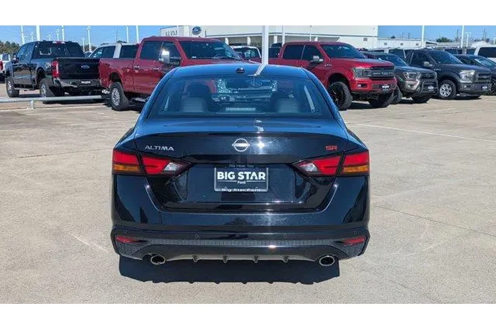 $19995 : Nissan Altima 2023 2.5 SR 4d image 4