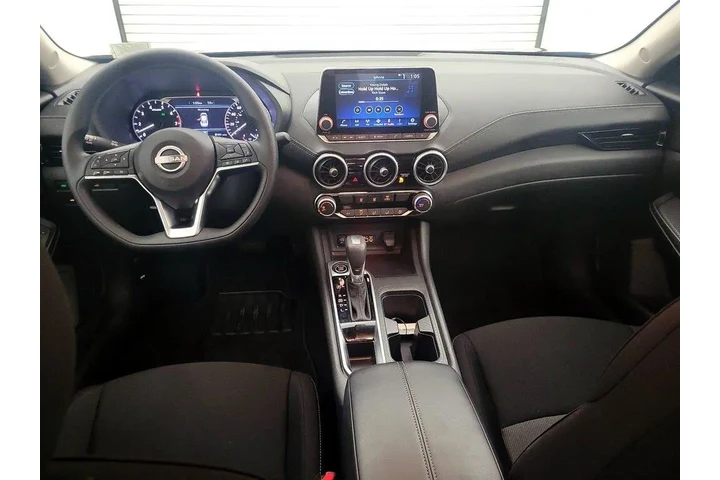 $19998 : Nissan Sentra 2025 SV 4dr Se image 9