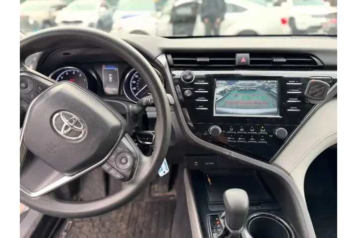 2019 TOYOTA CAMRY2019 TOYOTA image 5