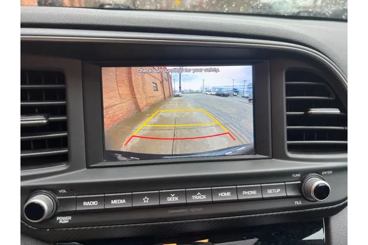 $17999 : 2019 Elantra Sport image 10