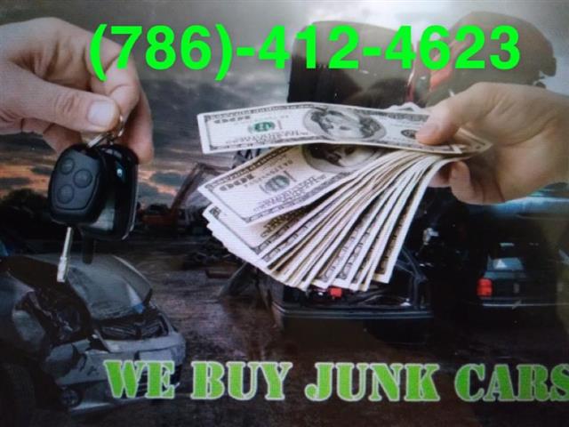 COMPRO JUNK CARS 786412 4623 image 1