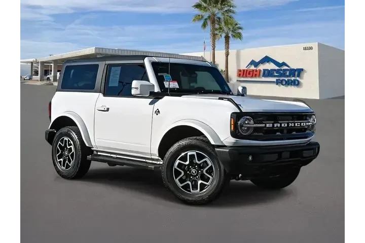 $38988 : Ford Bronco 2023 4x4 Base 2d image 1