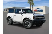 Ford Bronco 2023 4x4 Base 2d en San Bernardino