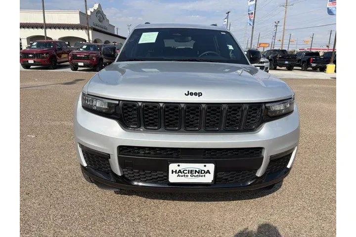 $38484 : Jeep Grand Cherokee L 2024 4 image 6