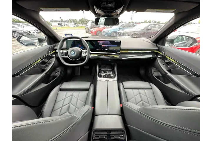 2024 BMW I5 EDRIVE40 SEDAN 4D image 5