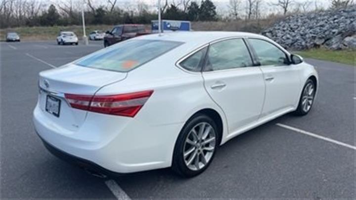 $17997 : PRE-OWNED 2014 TOYOTA AVALON image 5