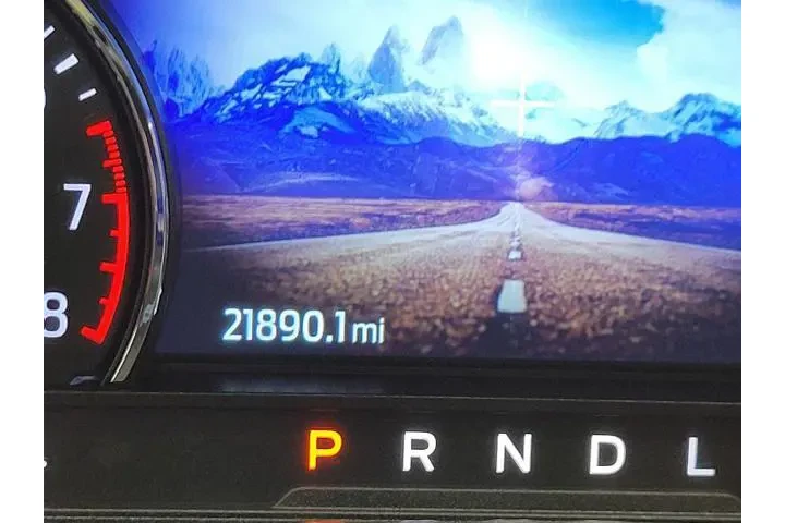 $34114 : Ford Explorer 2023 AWD XLT 4 image 3