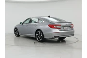 $29998 : Honda Accord 2022 Sport 4dr thumbnail