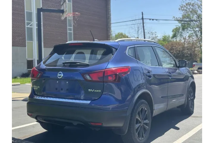$7999 : 2017 Rogue Sport SV image 6