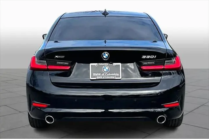 $26998 : BMW 3 Series 2021 AWD 330i x image 5