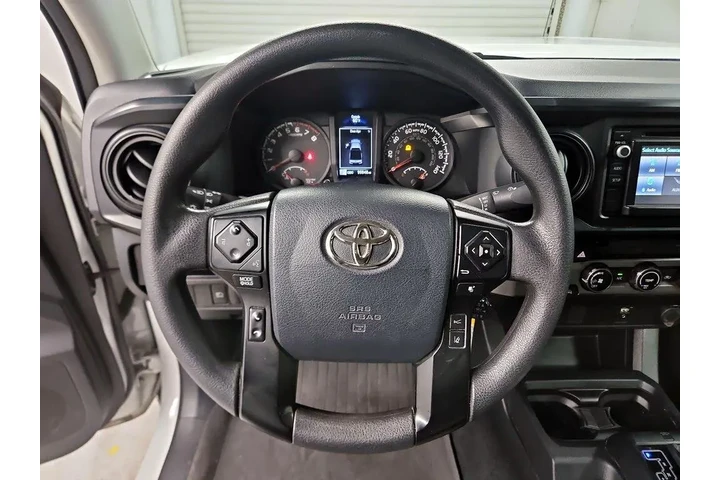 $22998 : Toyota Tacoma 2018 4x4 SR 4d image 10