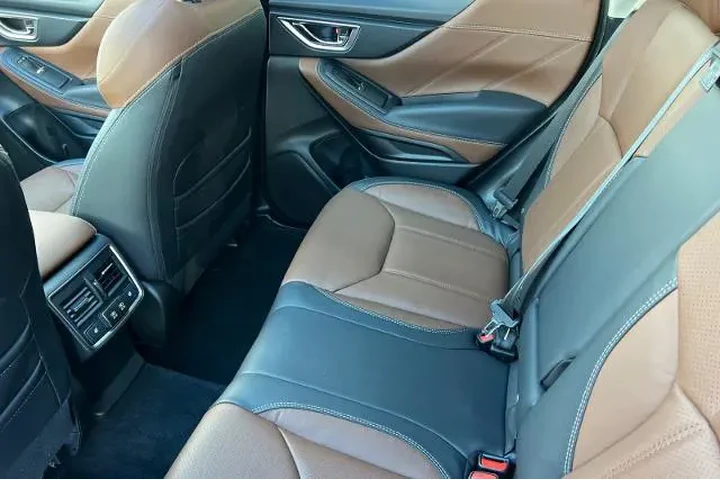 $31776 : Subaru Forester 2024 AWD Tou image 4