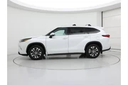 $36998 : Toyota Highlander 2022 AWD X thumbnail