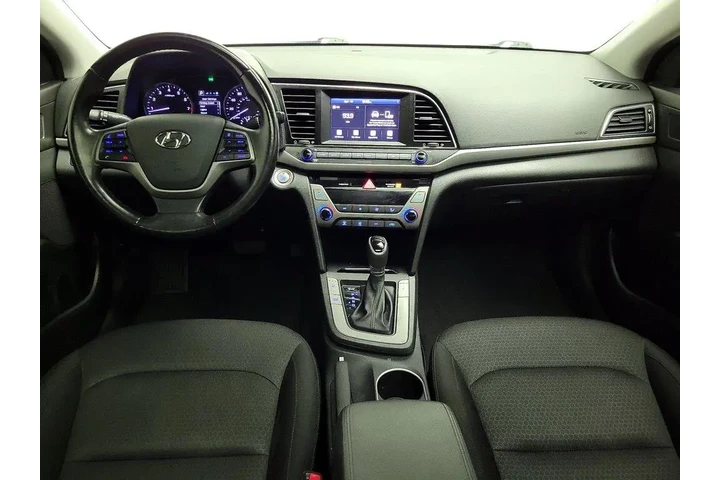 $13998 : Hyundai ELANTRA 2017 Value E image 9