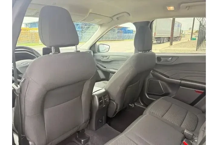 $18911 : Ford Escape 2023 Active 4dr image 5