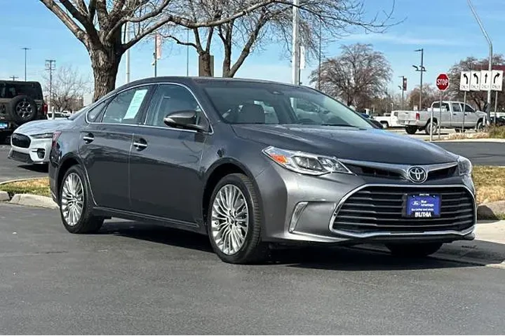 $22995 : Toyota Avalon 2017 XLE 4dr S image 9