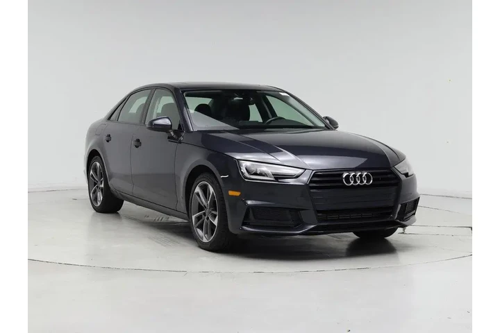 $18998 : Audi A4 2019 Titanium 40 TFS image 1
