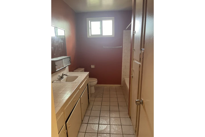 $3900 : Very spacious apartment image 7