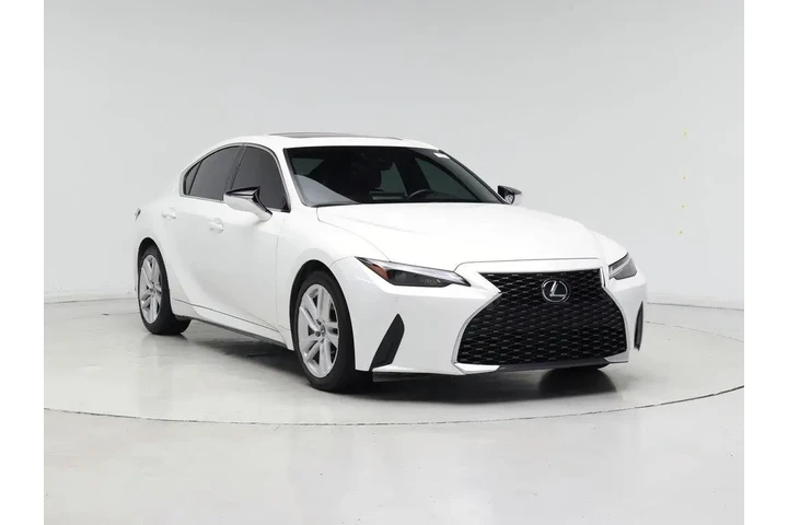 $38998 : Lexus IS 300 2024 4dr Sedan image 1